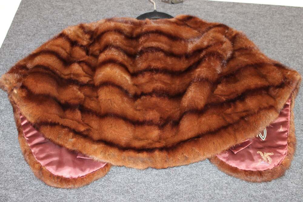Vintage Herman Miller Northampton Mass Brown Mink Fur Stole Shawl - Picture 6 of 9